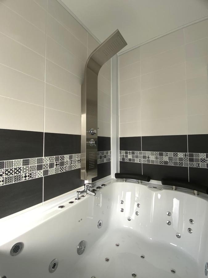 Les Appartements D'Au Coin Du Spa Булон сюр Мер Екстериор снимка
